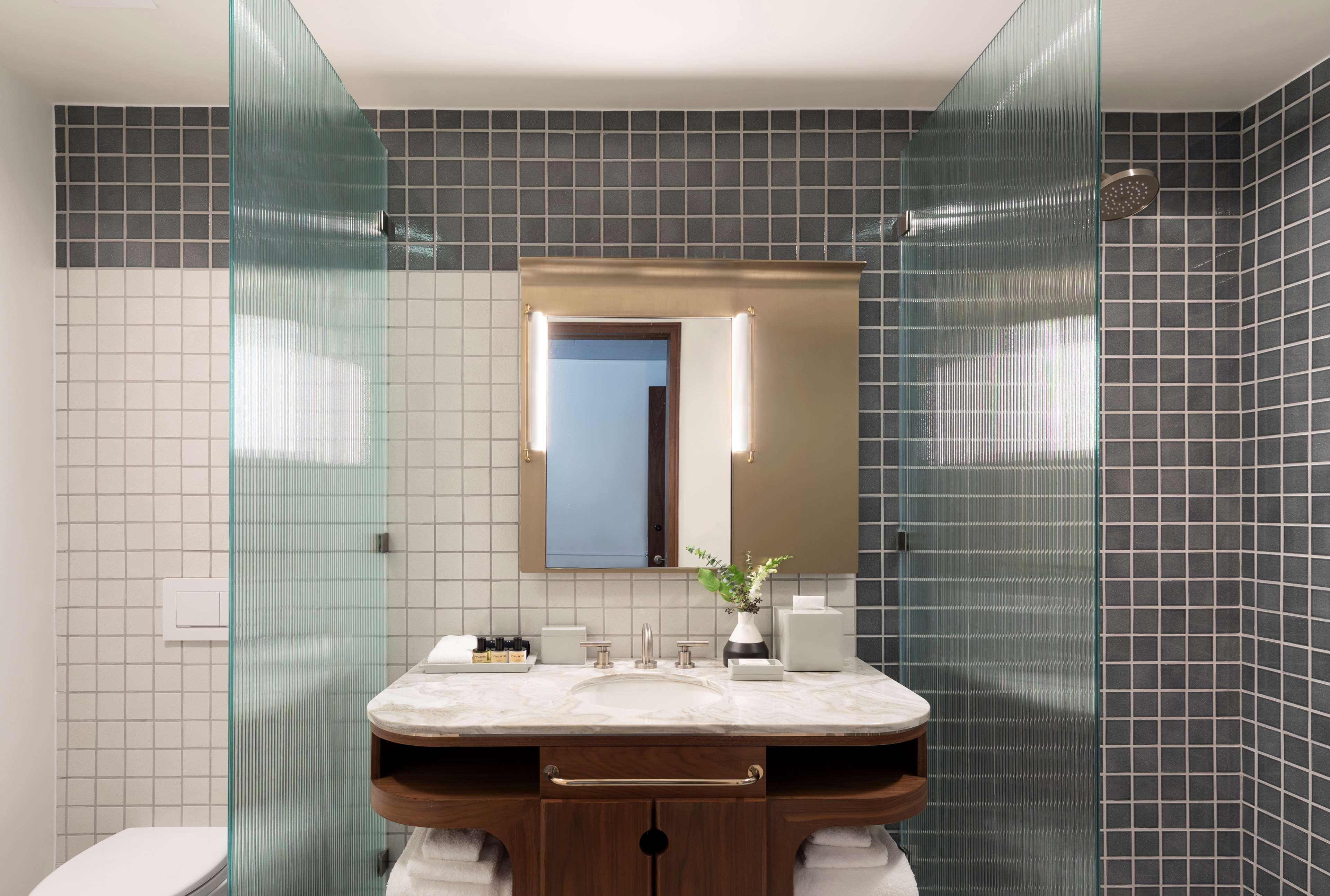 Thompson Dc, By Hyatt Washington