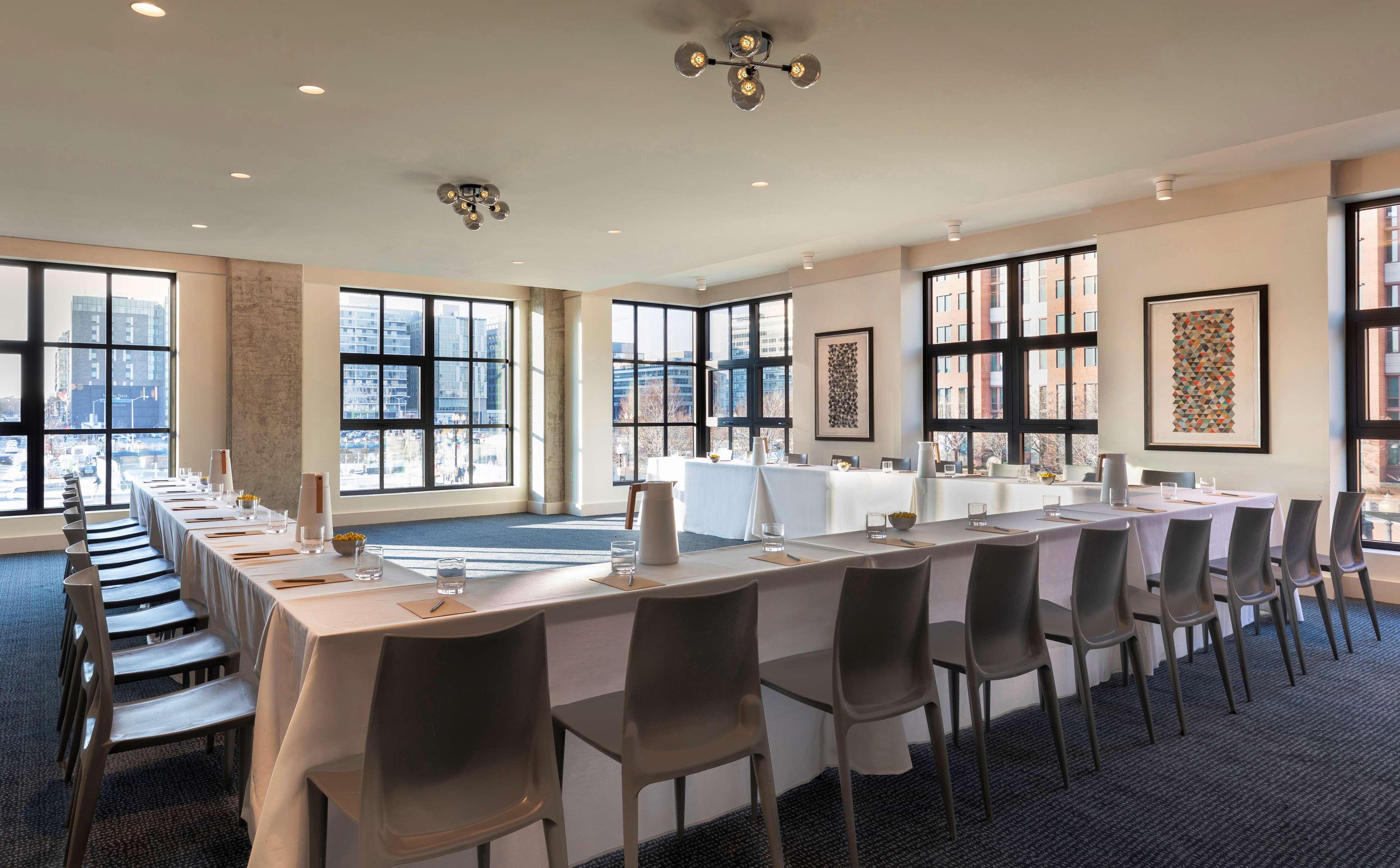 Hotel Thompson Dc, By Hyatt 4*