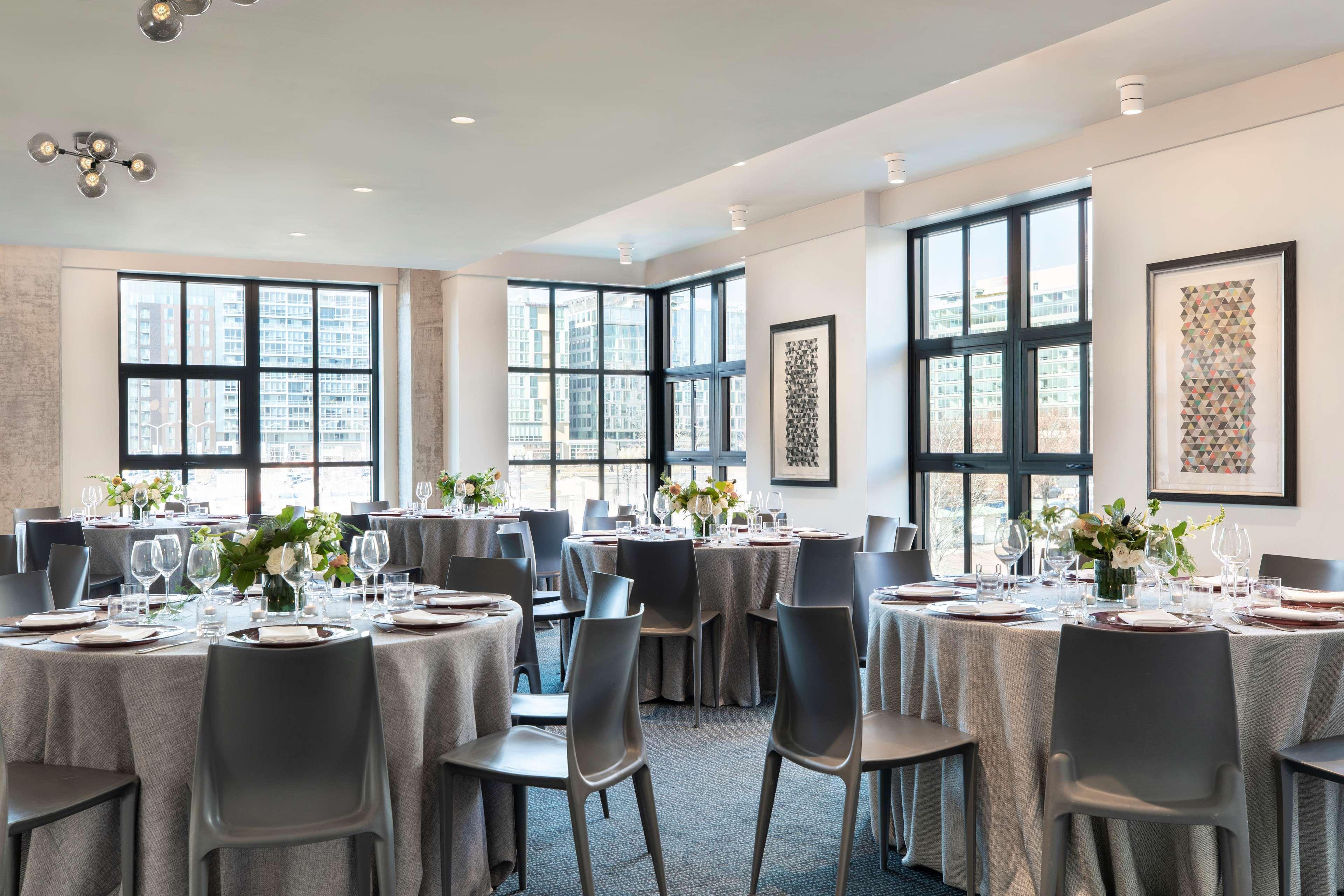 Hotel Thompson Dc, By Hyatt